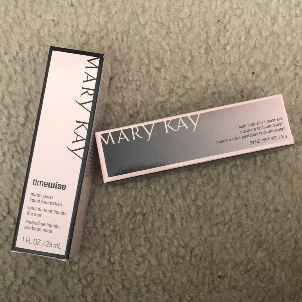 Mary Kay foundation AND mascara together